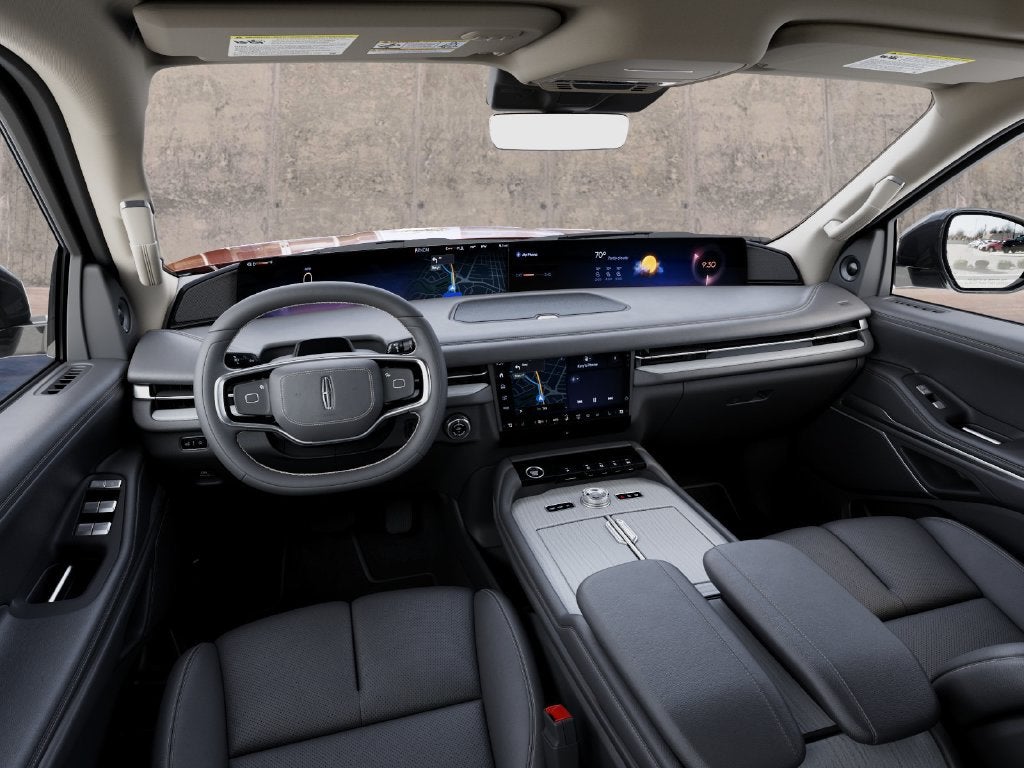 2027 Lincoln Navigator L Reserve Commercial