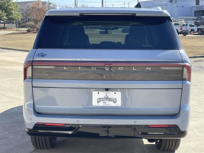 2025 Lincoln Navigator L Reserve