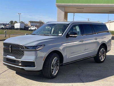 2025 Lincoln Navigator L Reserve