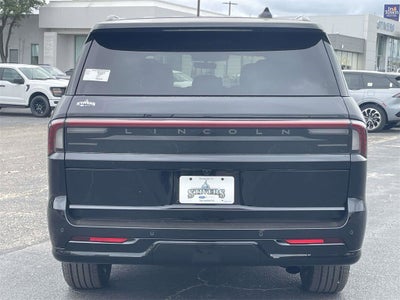 2025 Lincoln Navigator L Reserve