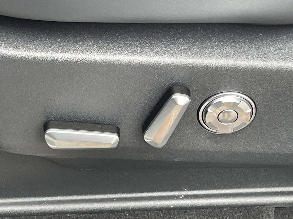 2026 Lincoln Navigator L Premiere