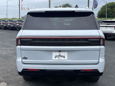 2026 Lincoln Navigator L Premiere