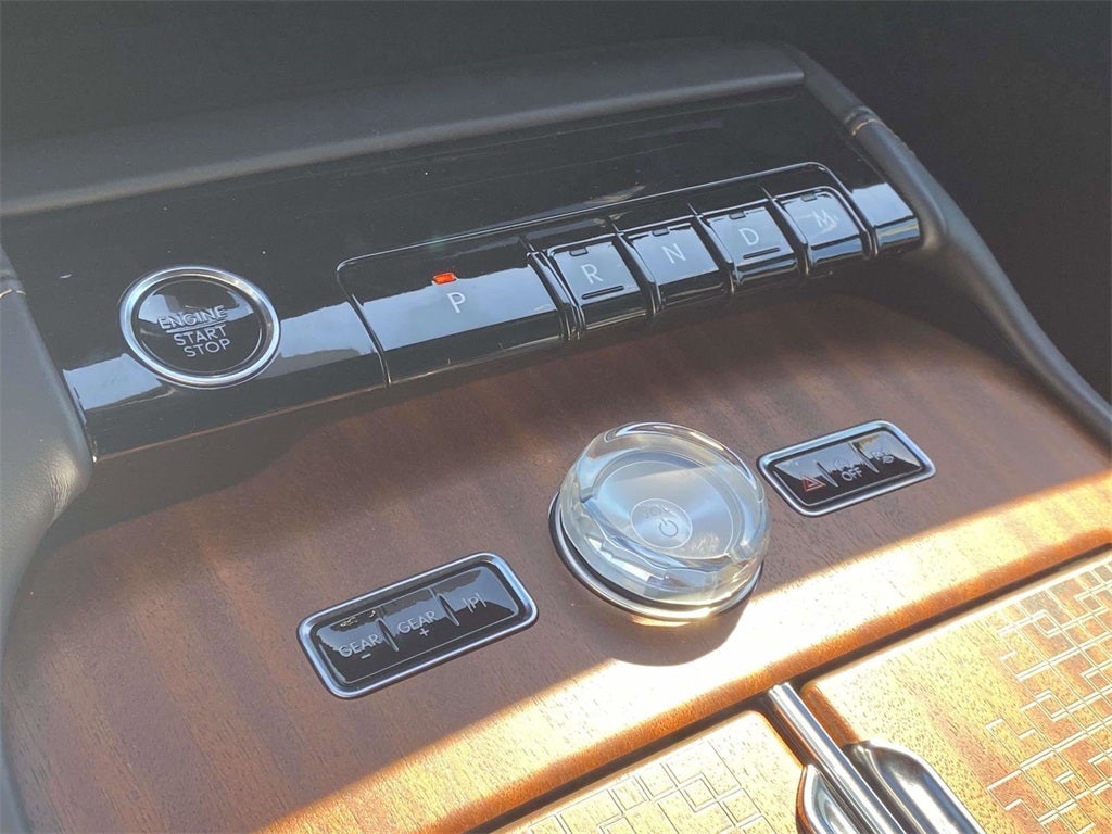 2025 Lincoln Navigator L Black Label