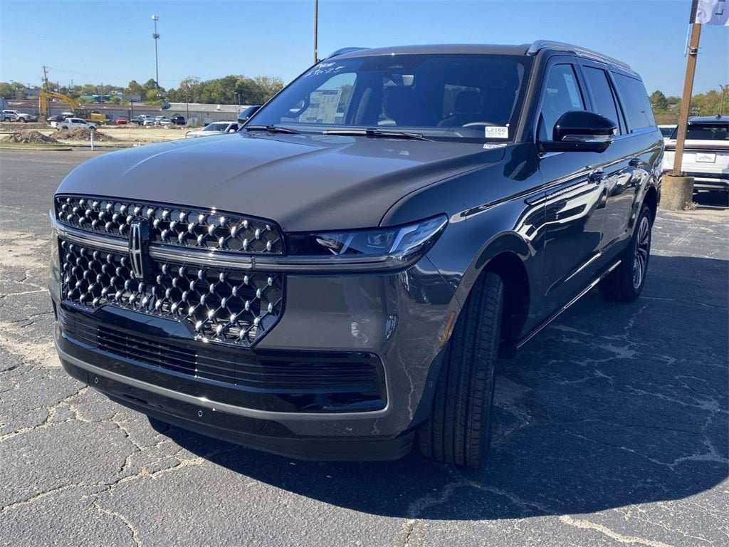 2025 Lincoln Navigator L Black Label