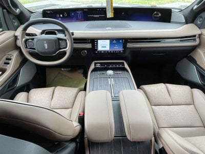 2027 Lincoln Navigator L Black Label