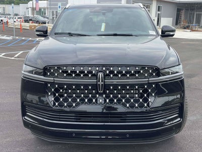 2027 Lincoln Navigator L Black Label