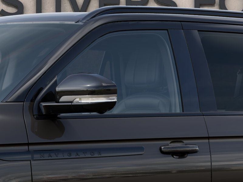 2027 Lincoln Navigator L Black Label Commercial