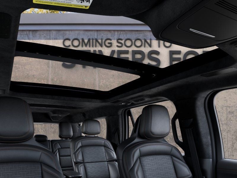 2027 Lincoln Navigator L Black Label Commercial