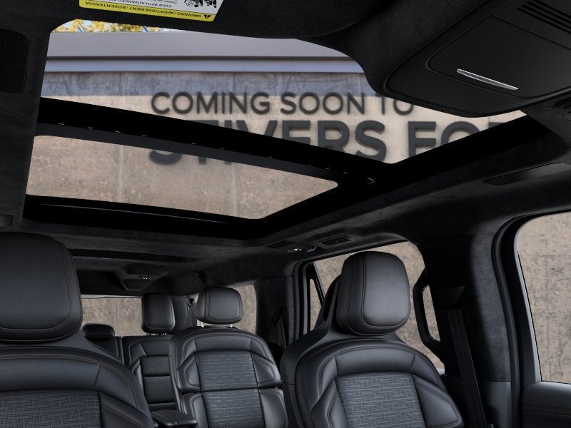 2027 Lincoln Navigator L Black Label Commercial