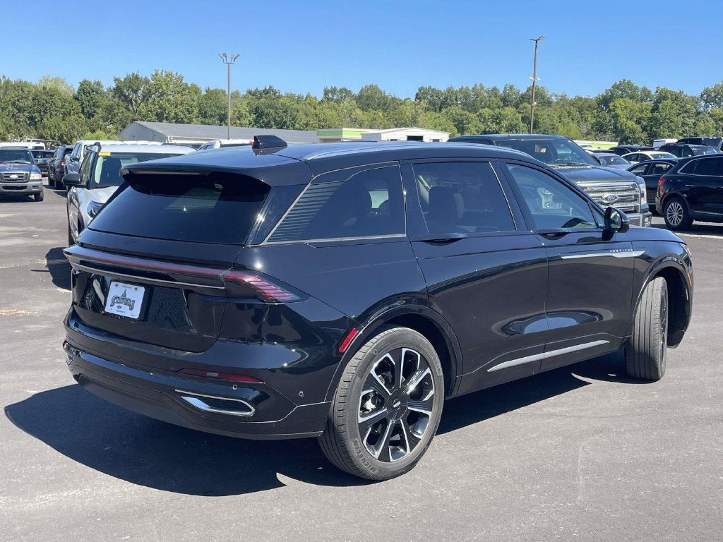 2024 Lincoln Nautilus Reserve