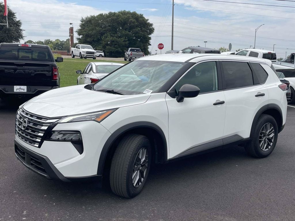 2025 Nissan Rogue S