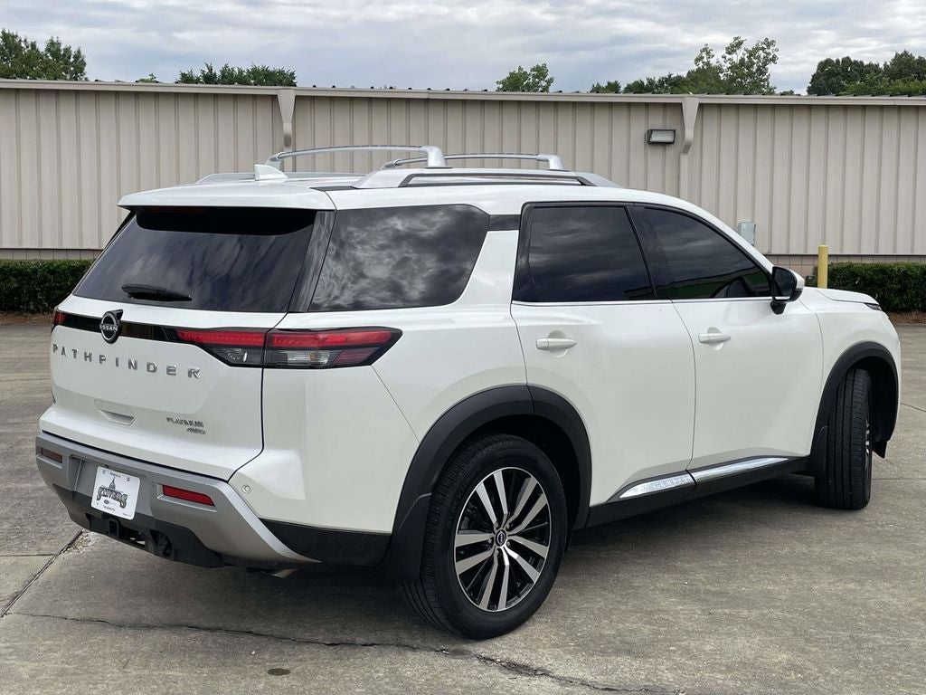 2024 Nissan Pathfinder Platinum