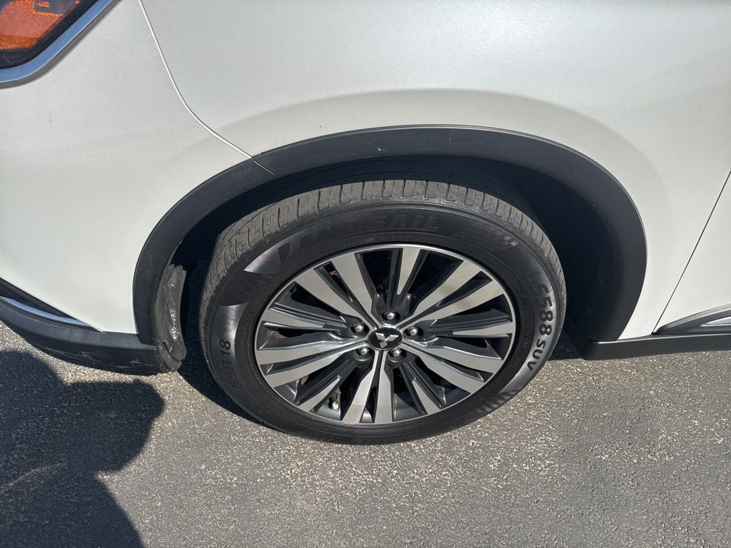 2020 Mitsubishi Outlander Base