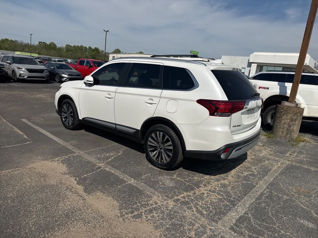 2020 Mitsubishi Outlander Base