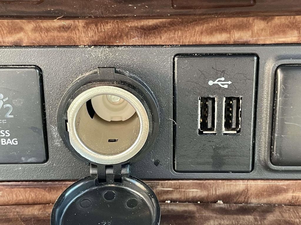 2020 Nissan Armada SV