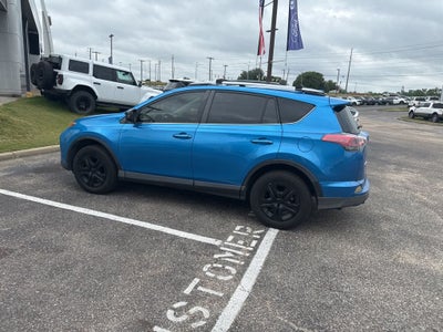 2018 Toyota RAV4 LE