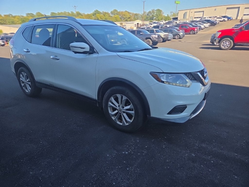 2016 Nissan Rogue SV