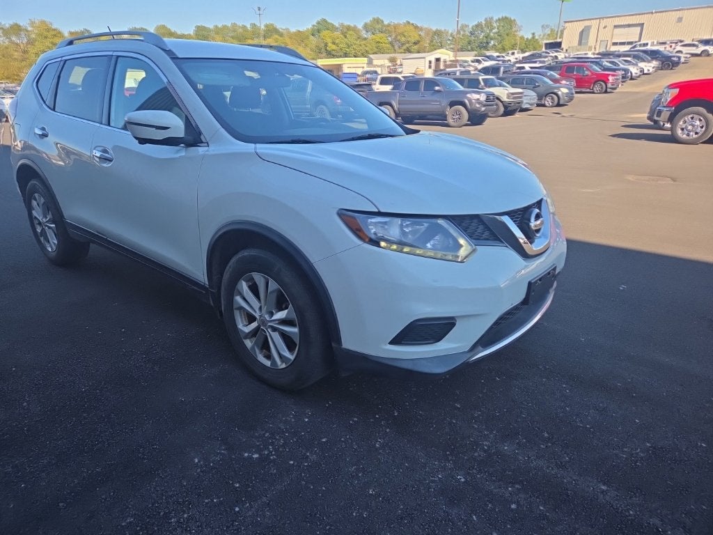 2016 Nissan Rogue SV