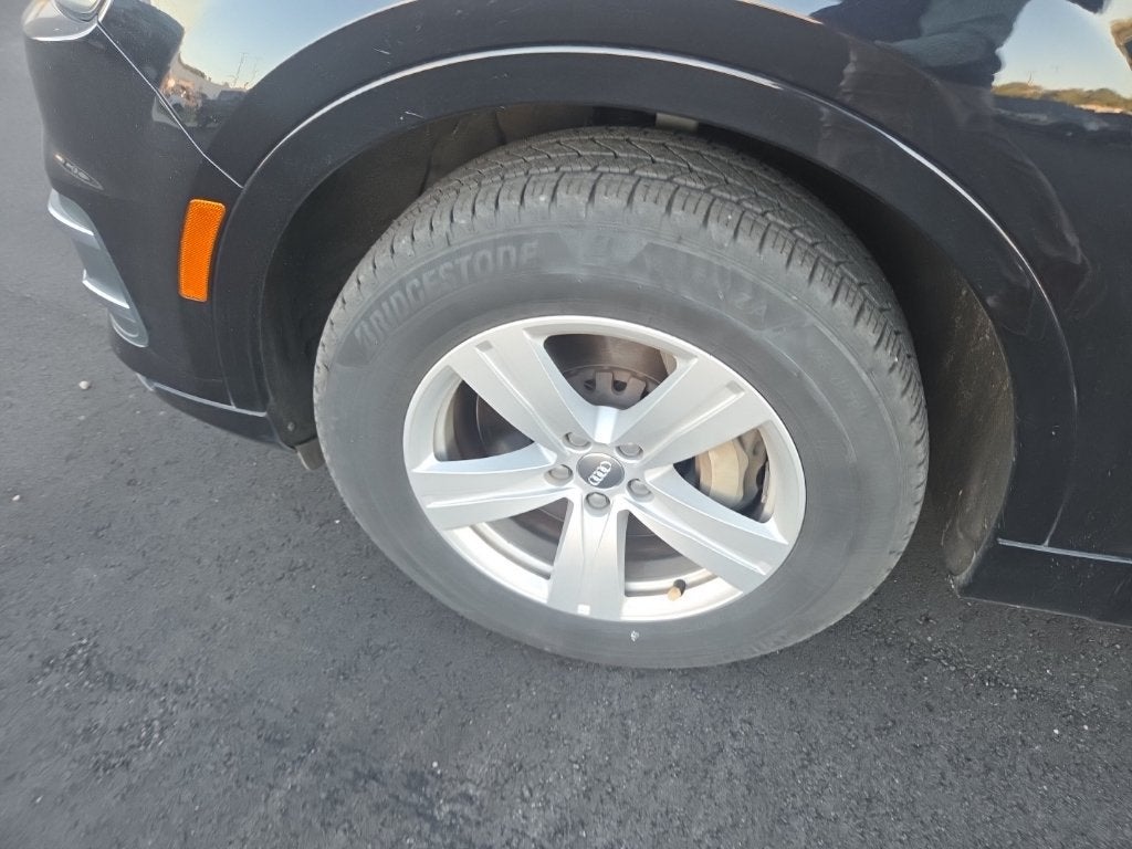 2019 Audi Q7 45 Premium Plus quattro