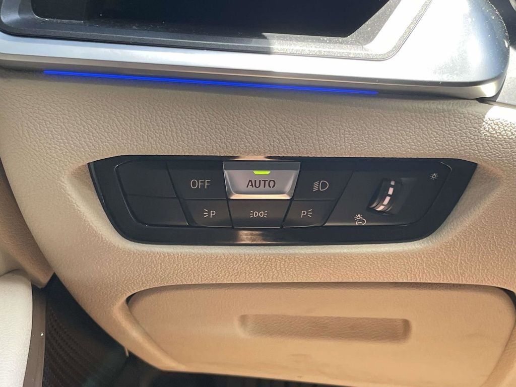 2019 BMW 3 Series 330i