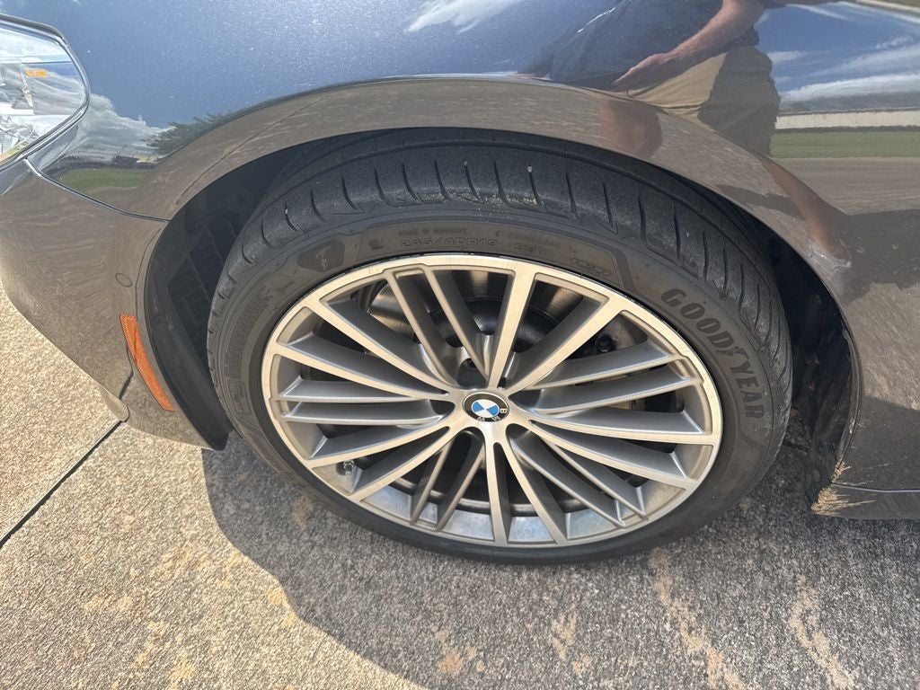 2017 BMW 5 Series 530i