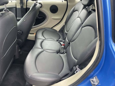 2013 MINI Cooper Countryman Base