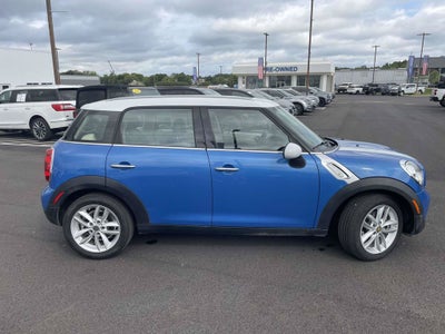 2013 MINI Cooper Countryman Base